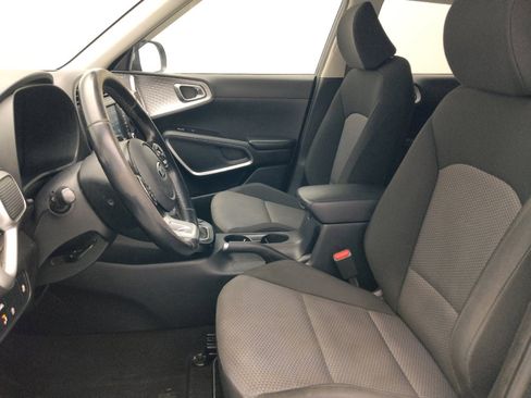 Used 2021 Kia Soul X-Line FWD image 17