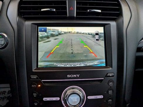 Used 2019 Ford Fusion Titanium image 40