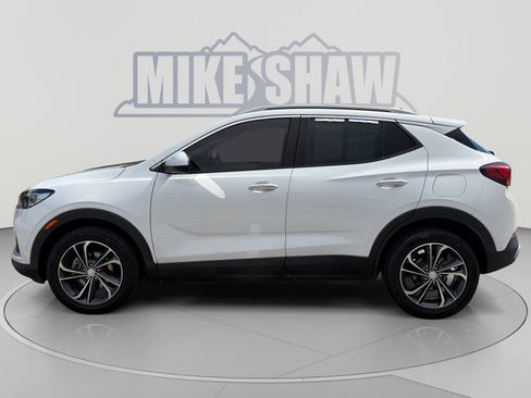 Used 2022 Buick Encore GX Select FWD image 2