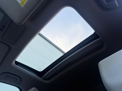 Used 2018 Honda CR-V EX image 22