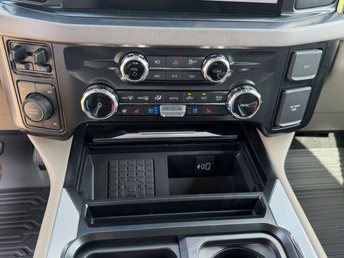 New 2026 Ford F450 Platinum w/ Platinum Plus Package AWD/4WD image 38