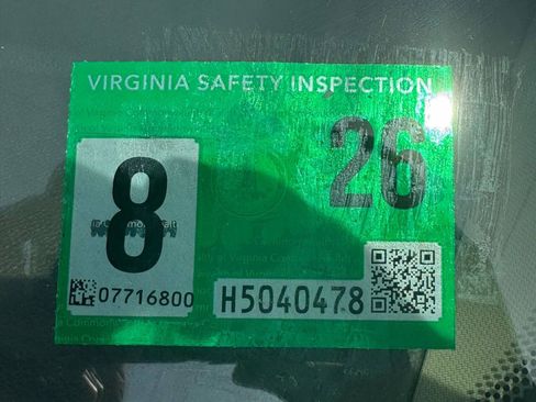 Used 2011 Chevrolet Tahoe LTZ image 41