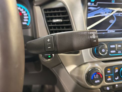 Used 2018 GMC Yukon XL Denali w/ Denali Ultimate Package image 21