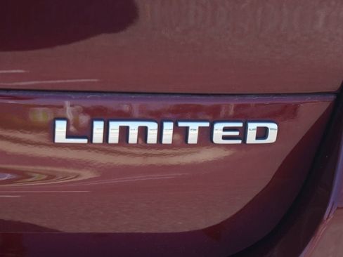 Used 2021 Jeep Grand Cherokee L Limited RWD image 21