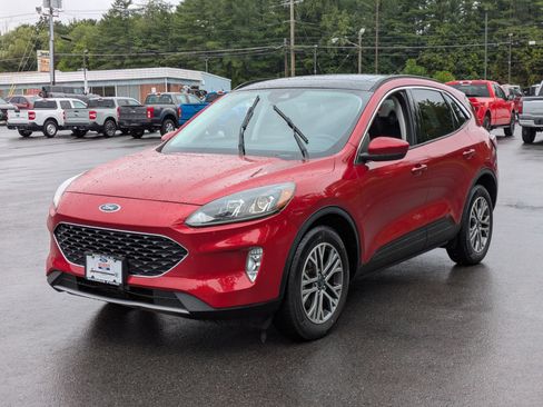 Used 2022 Ford Escape SEL w/ Technology Package AWD/4WD image 5