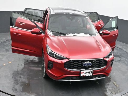 New 2025 Ford Escape ST-Line Elite w/ Premium Technology Package image 60