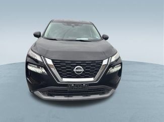 Used 2023 Nissan Rogue S video 2