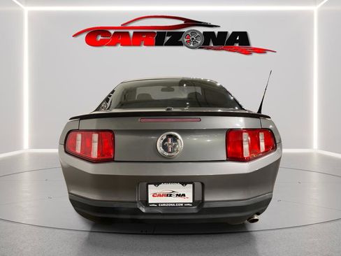 Used 2010 Ford Mustang Premium image 6