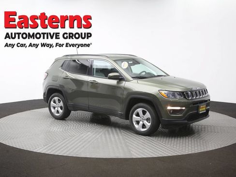 Used 2021 Jeep Compass Latitude AWD/4WD image 49