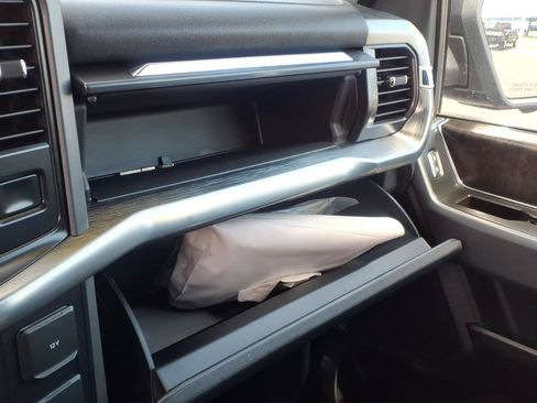 Used 2022 Ford F150 Lariat w/ Tow Technology Package AWD/4WD image 33