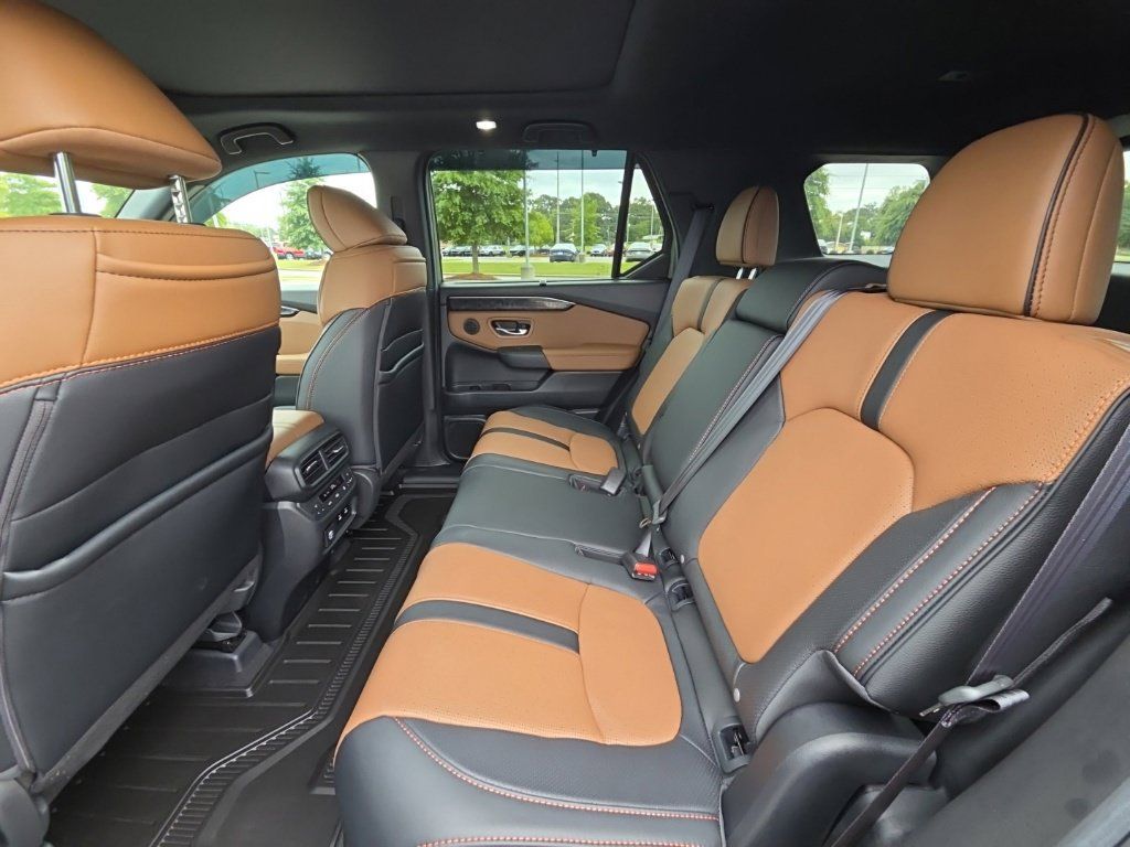 Used 2026 Honda Passport TrailSport Elite image 13