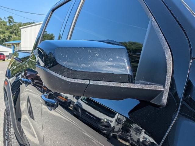 Certified 2024 GMC Canyon Elevation w/ Convenience Package RWD image 12