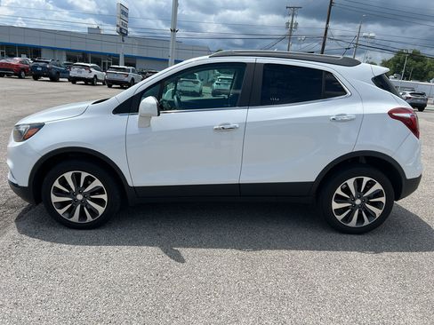 Used 2022 Buick Encore Preferred w/ Safety Package AWD/4WD image 8