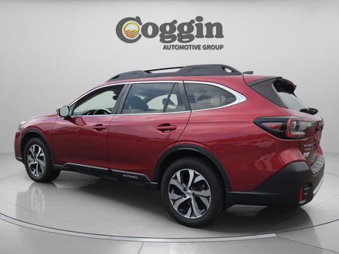 Used 2022 Subaru Outback Limited w/ Popular Package #2 image 3