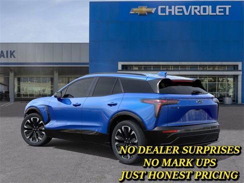 New 2025 Chevrolet Blazer EV RS image 3