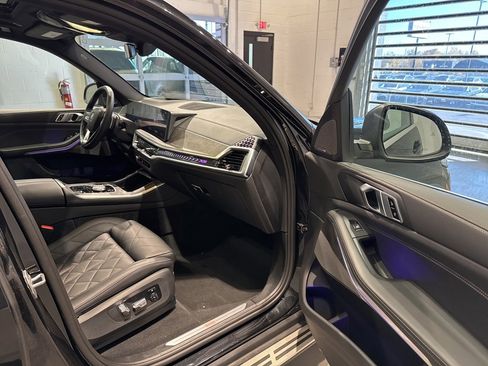 Used 2024 BMW X5 xDrive40i image 36