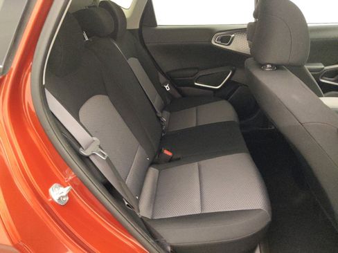 Used 2022 Kia Soul LX w/ Technology Package image 19