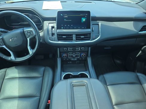Used 2022 Chevrolet Tahoe Z71 w/ Luxury Package AWD/4WD image 14
