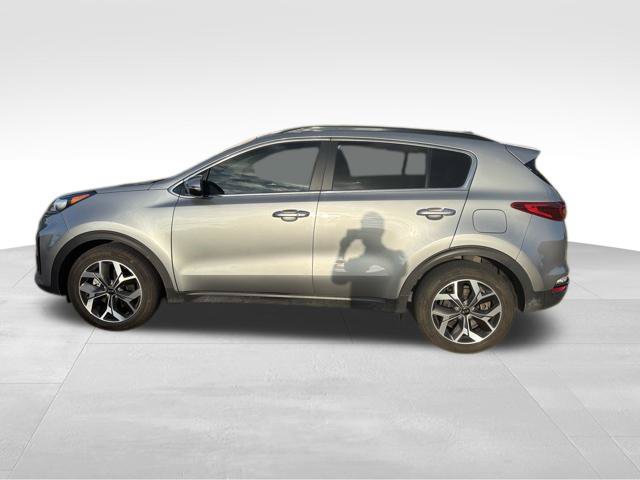 Certified 2022 Kia Sportage EX w/ EX Technology Package FWD image 6