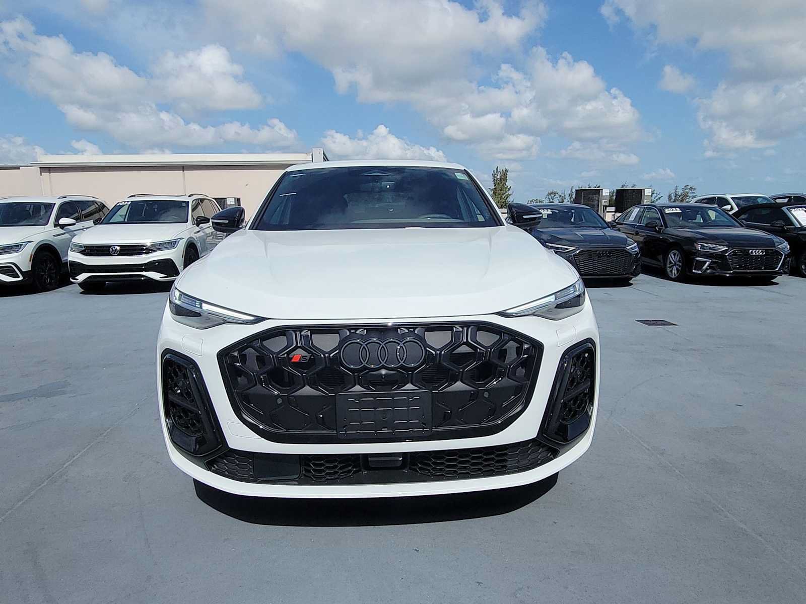 New 2026 Audi SQ5 Premium Plus AWD/4WD image 9