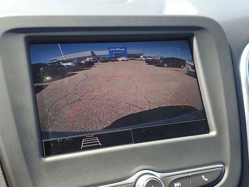 Certified 2024 Chevrolet Equinox LT FWD image 15