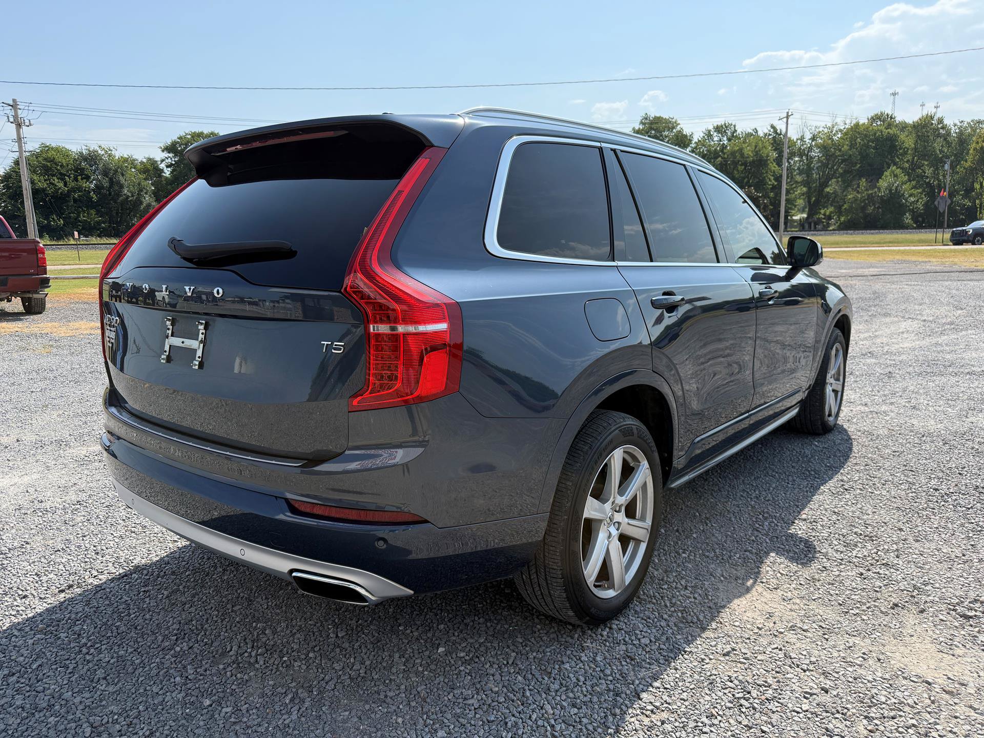 Used 2021 Volvo XC90 T5 Momentum w/ Advanced Package FWD image 6