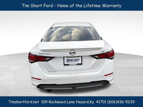 Used 2023 Nissan Sentra SR FWD image 7