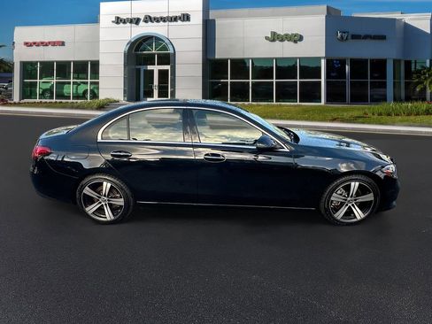 Used 2022 Mercedes-Benz C 300 4MATIC Sedan image 8