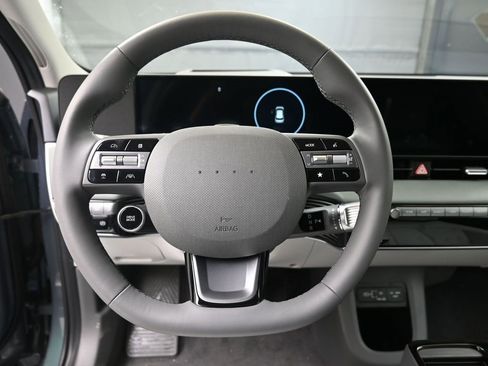 Used 2025 Hyundai Ioniq 5 Limited image 23