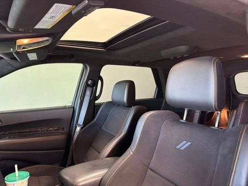 Used 2023 Dodge Durango R/T w/ Hemi Orange Plus Package RWD image 8