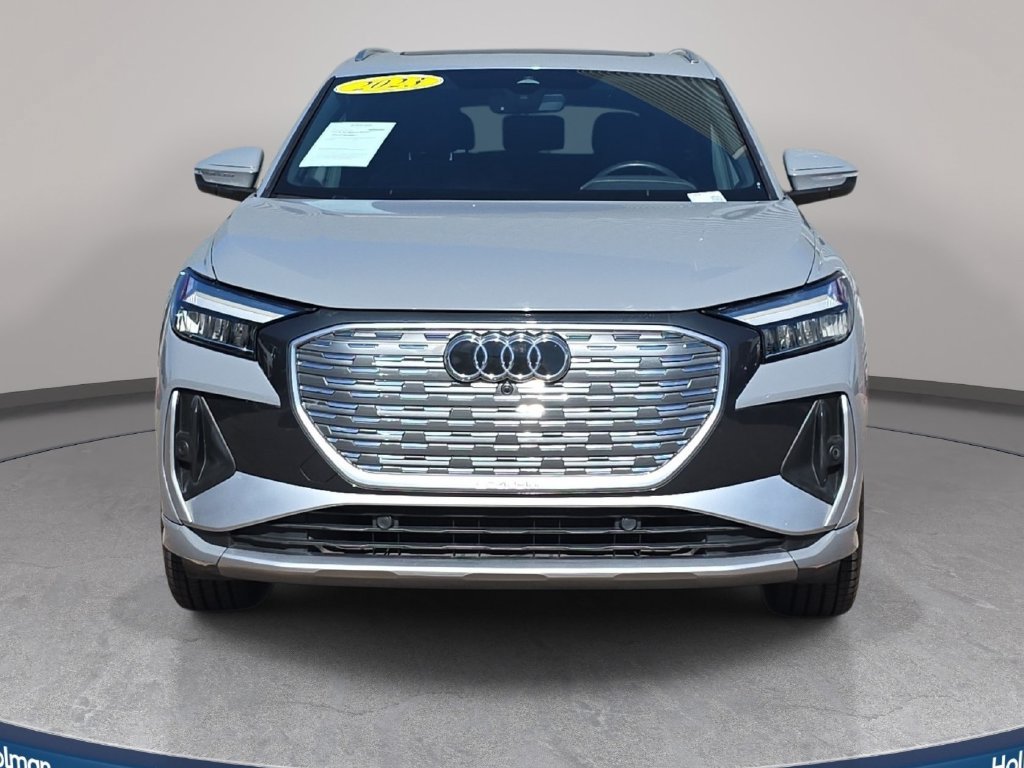 Used 2023 Audi Q4 e-tron Premium AWD/4WD image 3