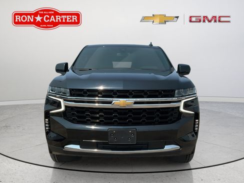 Used 2021 Chevrolet Tahoe LS RWD image 2