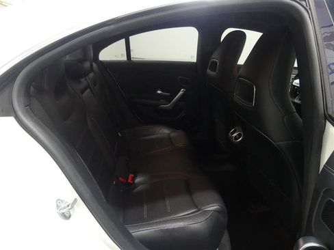 Used 2020 Mercedes-Benz CLA 250 4MATIC image 29