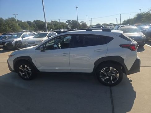 Used 2026 Subaru Crosstrek 2.5i Premium AWD/4WD image 5