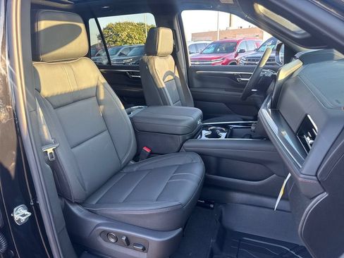 New 2026 Chevrolet Tahoe RST w/ Advanced Technology Package AWD/4WD image 12