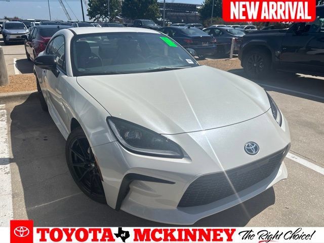 Certified 2024 Toyota GR86 Premium RWD image 1