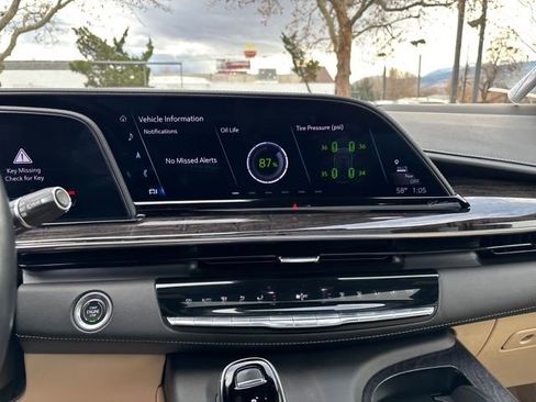 Certified 2023 Cadillac Escalade ESV Premium Luxury w/ Performance Package image 21