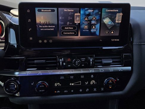 New 2026 Nissan Pathfinder SL w/ SL Premium Package FWD image 15