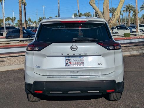 Certified 2024 Nissan Rogue SV image 5