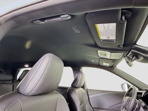 Used 2025 Lexus TX 350 AWD w/ Convenience Package image 18