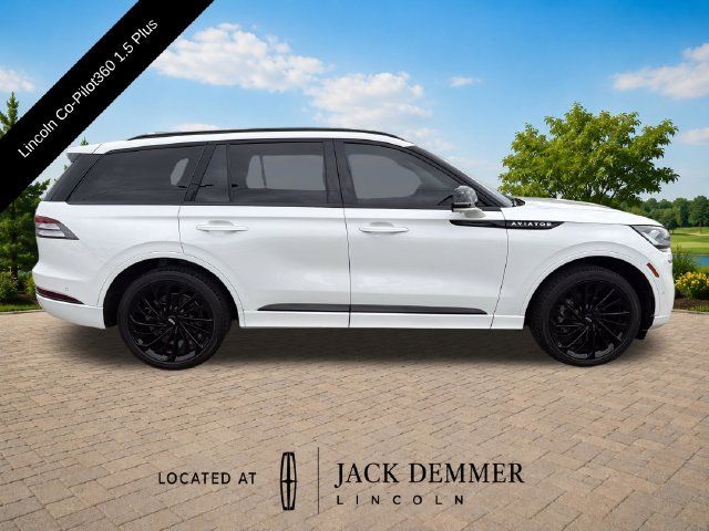 Used 2023 Lincoln Aviator Reserve w/ Equipment Group 201A AWD/4WD image 8