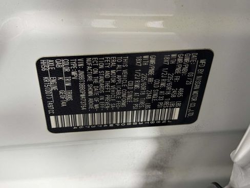 Used 2023 Nissan Rogue SV AWD/4WD image 16