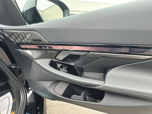 New 2027 BMW 530i RWD image 35