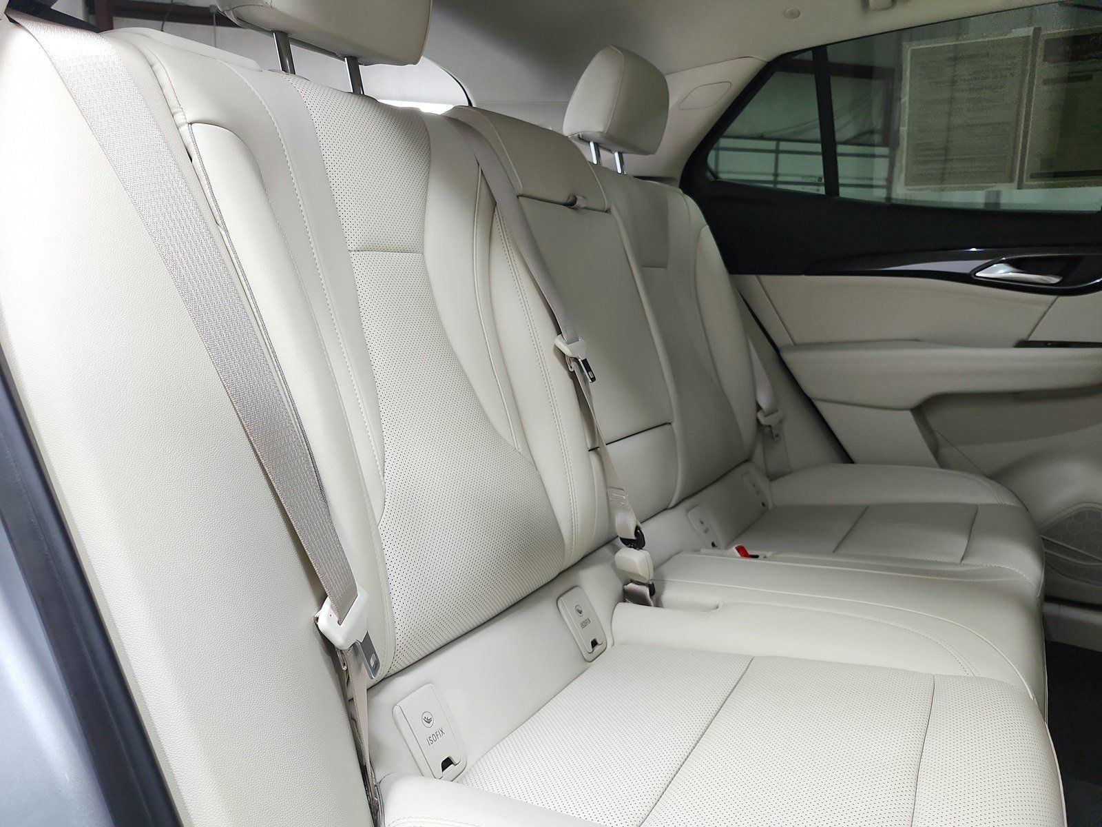 Used 2023 Buick Envision Essence w/ Technology Package I FWD image 47