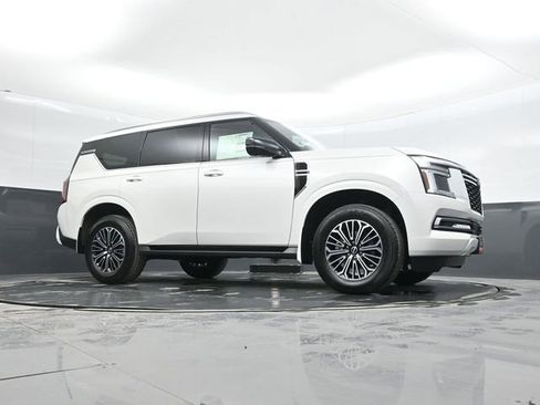 New 2026 Nissan Armada SL w/ Captain's Chari Seat Package image 61