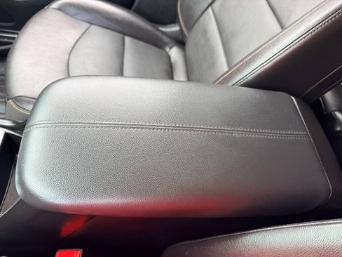 Used 2019 Chevrolet Equinox Premier AWD/4WD image 56