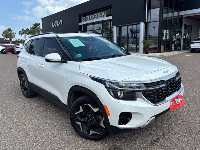 Used 2024 Kia Seltos EX AWD/4WD image 1