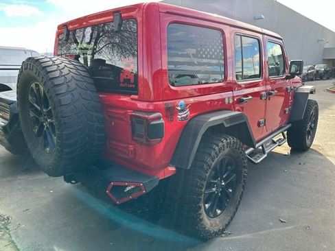 Used 2022 Jeep Wrangler Unlimited Sahara w/ Cold Weather Group image 4