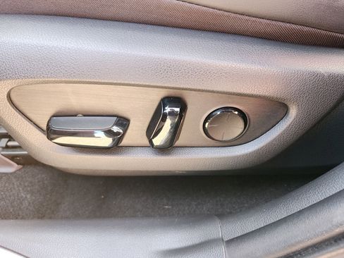 Used 2022 Lexus NX 350h AWD w/ Vision Package image 17