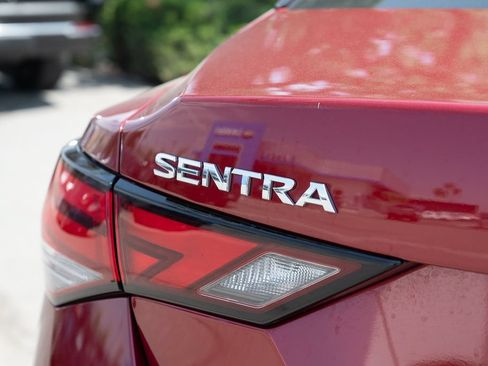 Used 2024 Nissan Sentra SV FWD image 12